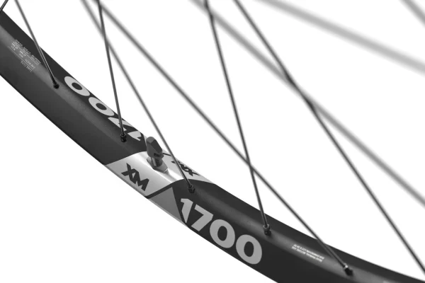 online shop sale deutschland DT Swiss XM 1700 SPLINE® 30 27.5″ 12 X 148mm Shimano Micro Spline 12f. Laufrad Hinten 3